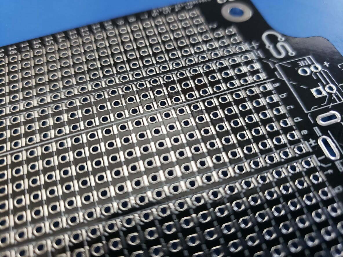 SuperPerf 115x90mm Project Box Solderable Breadboard (Perf Board) with