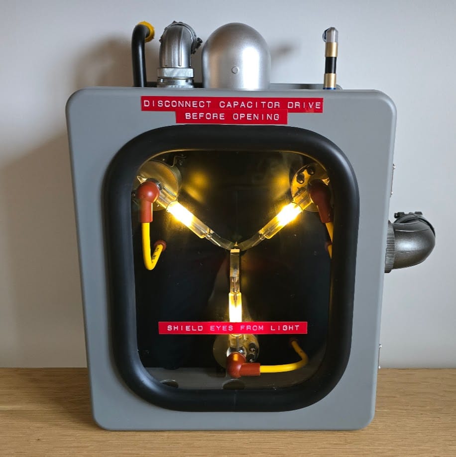 バック・トゥー・ザ・フューチャー FLUX CAPACITOR WATCH 次元転移装置